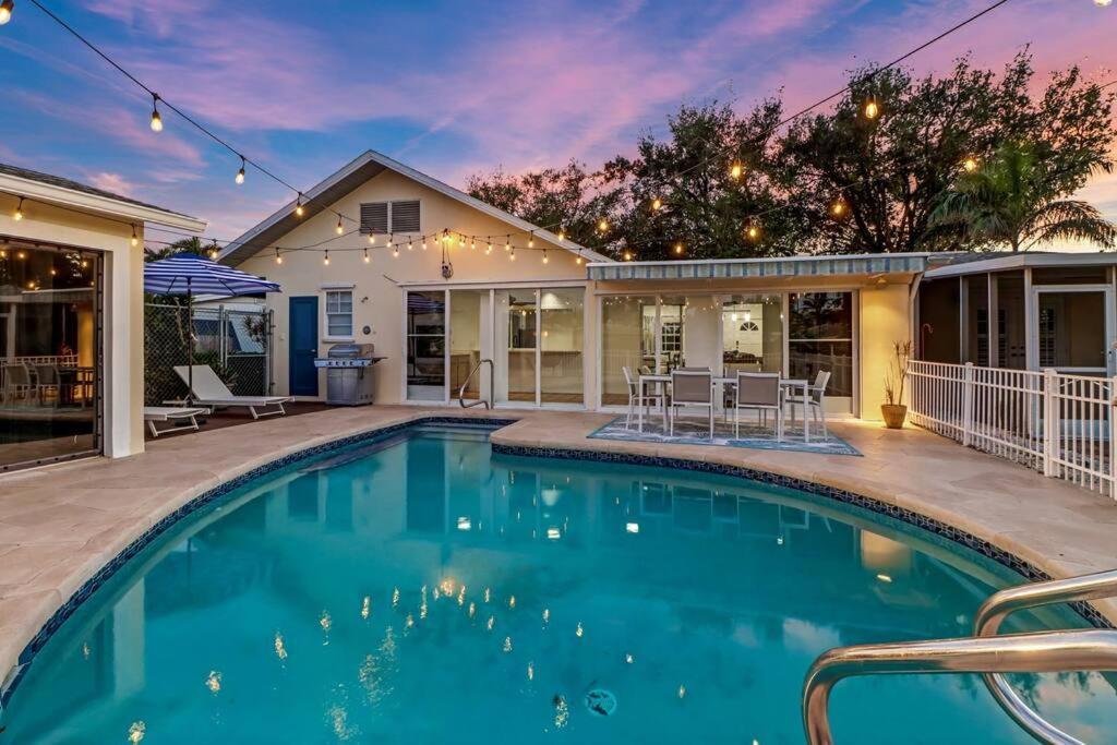 House W/ Heated Pool In 5 Min To * North Naples