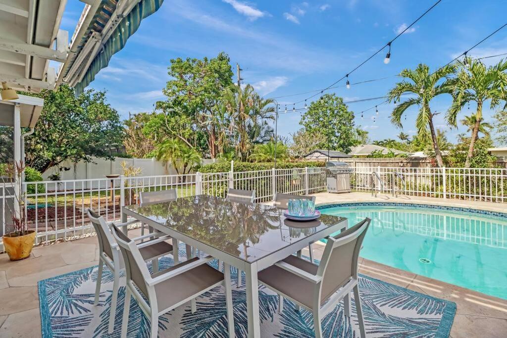 House W/ Heated Pool In 5 Min To Hébergement de vacances North Naples