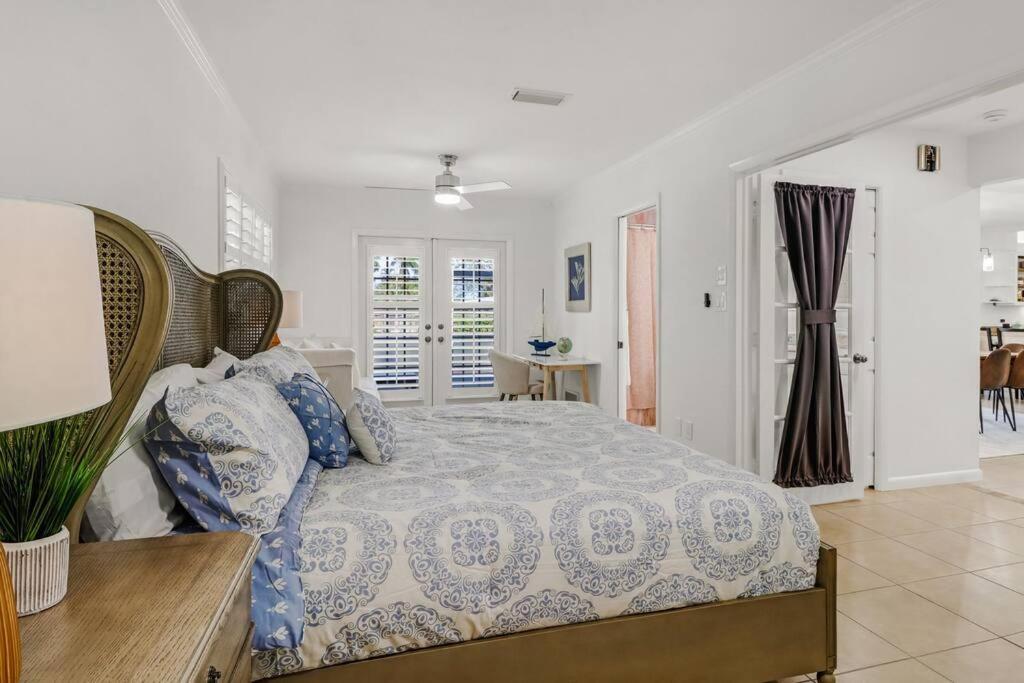 Hébergement de vacances House W/ Heated Pool In 5 Min To *